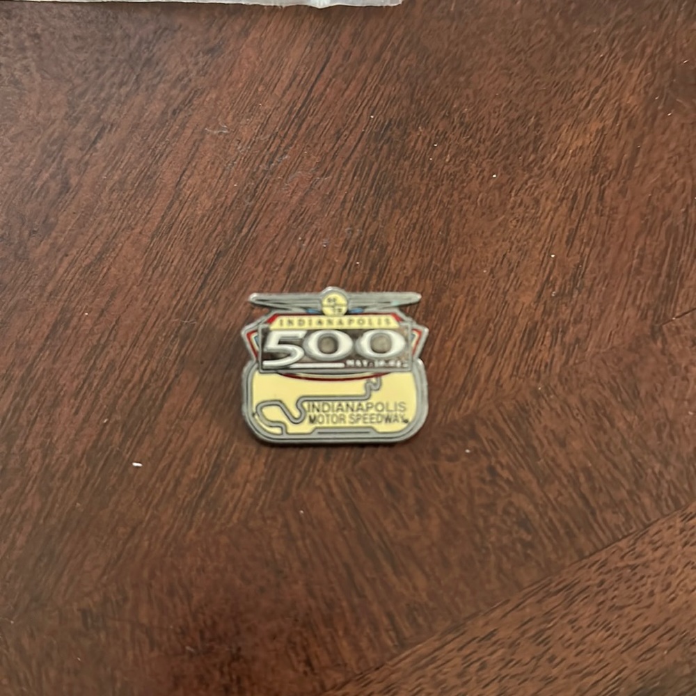 Vintage Indianapolis 500 2004 Event Pin